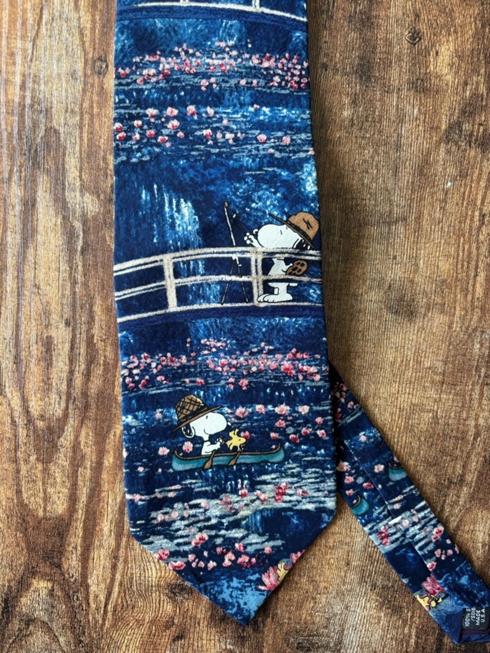 Peanuts Snoopy Tie - Snoopy in Monet's Garden